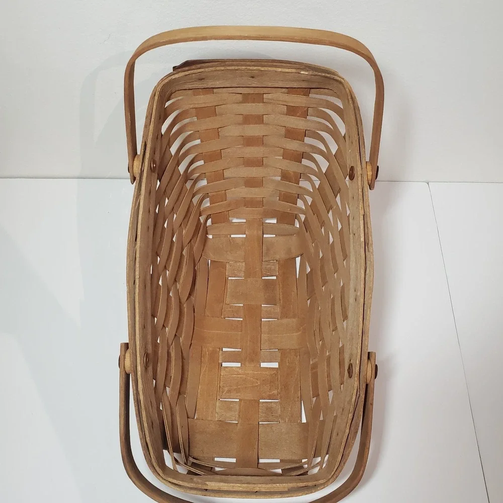 Vintage Longaberger 1986 Vegtable Basket‎ - dimensions in description